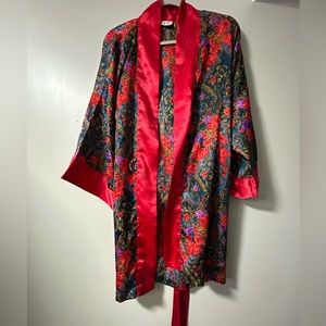 Vintage Victoria’s Secret Silky Floral Robe
